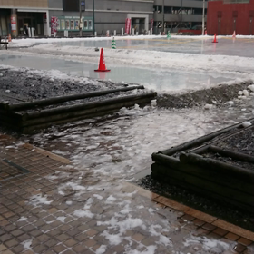 帯広駅前でも天然アイススケート場の画像