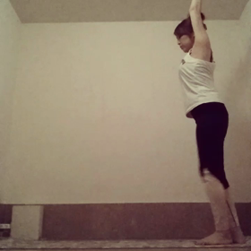 オーバーヘッドフロントランジの画像