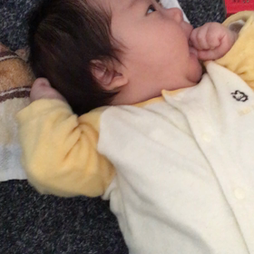 2m12d☆別室解禁&拳しゃぶりブーム！の画像