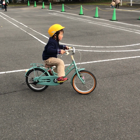 自転車乗れたよ♡の画像