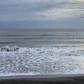 1月6日千葉北、東浪見の朝の波の画像