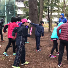 その場バトン 女子の画像