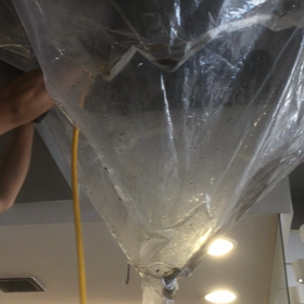 今日は業務用エアコンクリーニングの画像