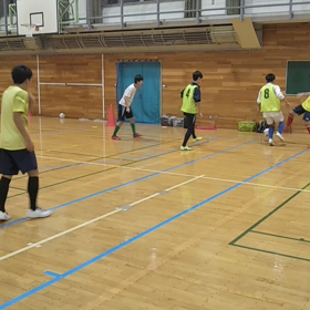 昨日は体育館で動画の画像