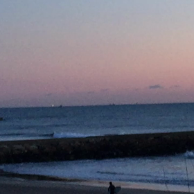 2月8日千葉北、東浪見の朝の波の画像