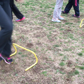 ミニハードルでダイナミックトレーニングの画像