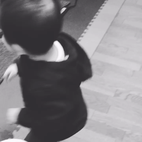 ぐるぐる回るよの画像