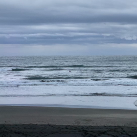 12月17日千葉北、東浪見の朝の波の画像