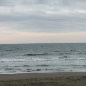 5月18日千葉北、東浪見の朝の波の画像