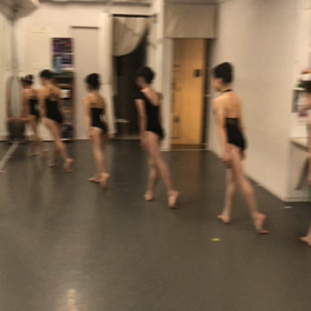 座間コンリハ【Ballet & Dance UNO】の画像