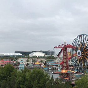 カリフォルニアディズニー ホテルからの眺めの画像