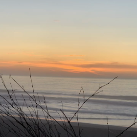 8月8日千葉北、東浪見の朝の波の画像