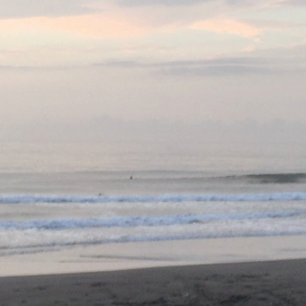 8月19日千葉北、東浪見の朝の波の画像