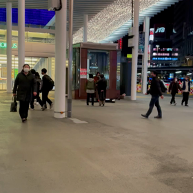 ストリートミュージシャンの画像