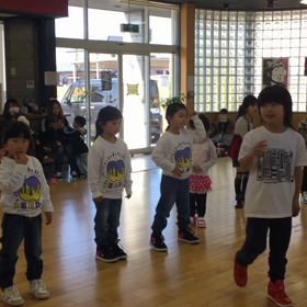 幼児クラス Lapsen 土曜日9:00〜9:45の画像