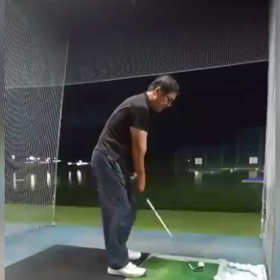 5番アイアンと3ウッドの画像