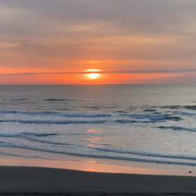 5月11日千葉北、東浪見の朝の波の画像