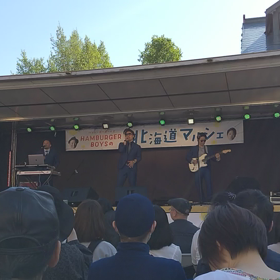 ﾊﾝﾊﾞｰｶﾞｰﾎﾞｰｲｽﾞのﾗｲﾌﾞの画像