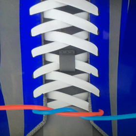 TVを見逃した方必見「靴紐がほどけない結び方」の画像