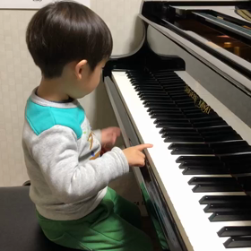 個人ピアノの様子の画像