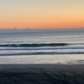 1月10日千葉北、東浪見の朝の波の画像