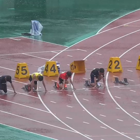 ６年男子100ｍ 8組目の画像