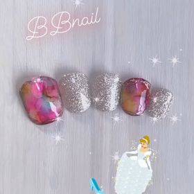 フットネイルの画像