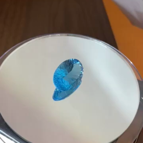 ブルートパーズ(コンケーブカット)見付けた!?の画像