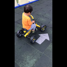 友達とハルカスでアスレチックの画像