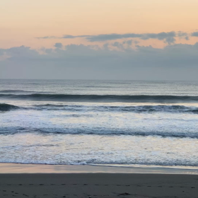 11月8日千葉北、東浪見の朝の波の画像