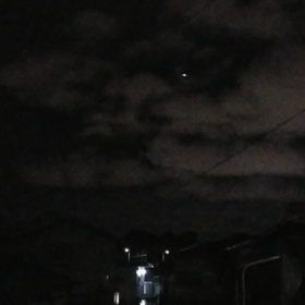 台風前にお散歩行こーの画像