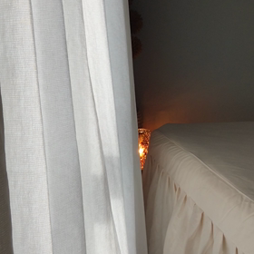 風を感じるサロンの画像