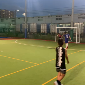 絶妙スルーパスの画像