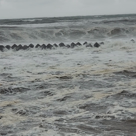 波明日(土)中止の画像