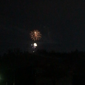 25日目　　季節外れの花火の画像