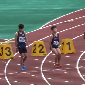 ６年男子100m 小山留依くん予選突破の画像