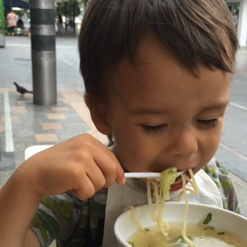 食べるんかい！？の画像