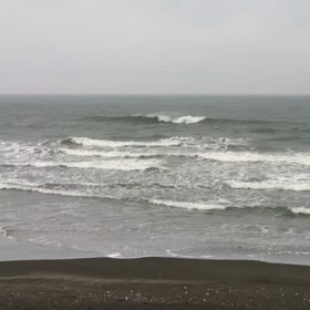 5月16日千葉北、東浪見の朝の波の画像