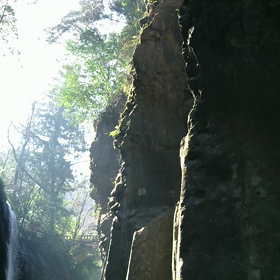 ”自分の不自由さは、周りも縛って不自由にしたい”の画像