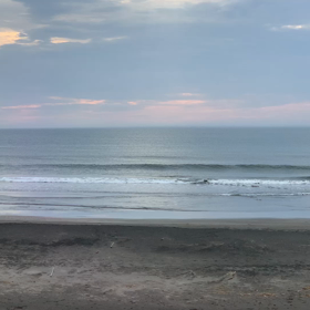 7月13日千葉北、東浪見の朝の波の 画像