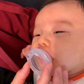 生後89日❤️哺乳瓶練習の画像