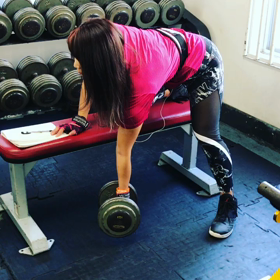 フォームの復習に【ワンハンドロウ】の画像