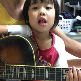 シンガーソングライターの画像