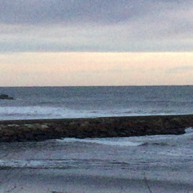 1月5日千葉北、東浪見の朝の波の画像