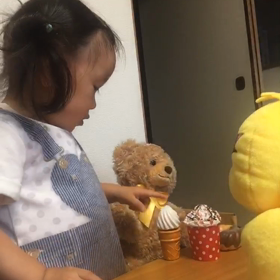 アイスクリーム屋さんごっこの画像