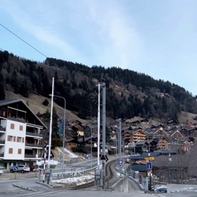 Elizaveta Tuktamyshevaさんインスタより　シャンペリーの映像がの画像