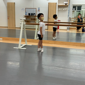 子供の姿勢についての画像