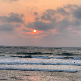 4月16日千葉北、東浪見の朝の波の画像