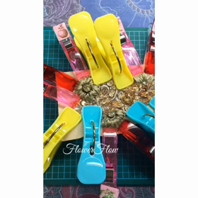 モチーフを台布に糊付けする時に便利で安いアレとお礼の画像