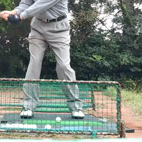 ダウンブローとアッパーブローの画像